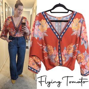Flying Tomato Floral Cropped Shirt